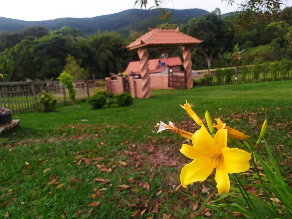 Recanto Das Flores São Tomé das Letras Екстериор снимка