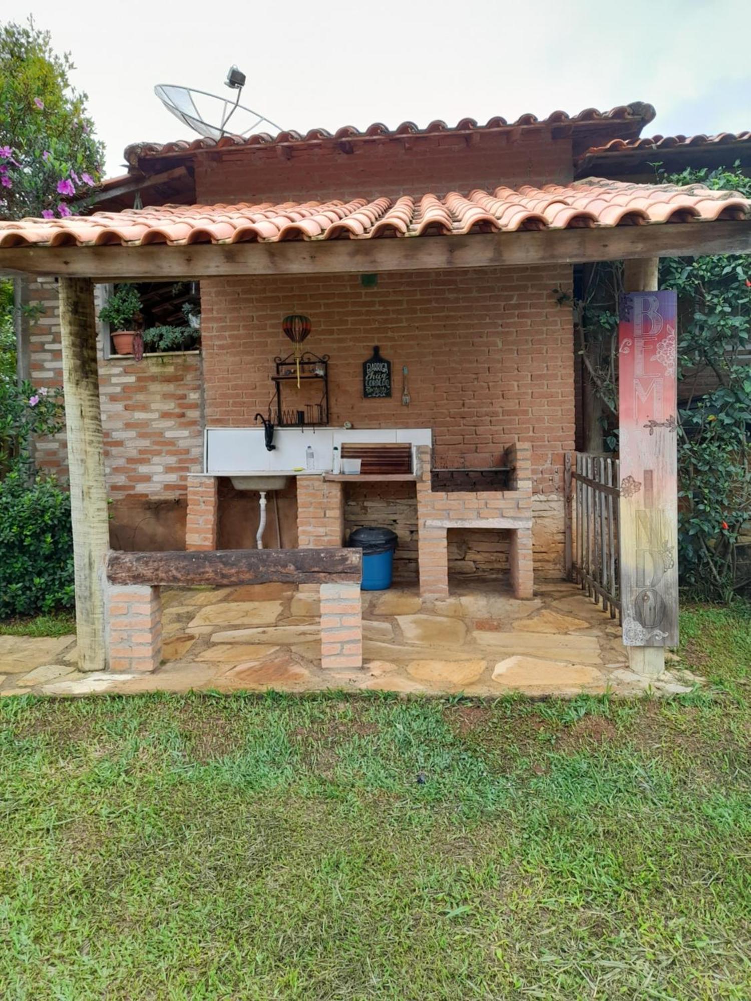 Recanto Das Flores São Tomé das Letras Стая снимка